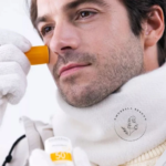 ضدآفتاب استیکی بایودرما با SPF بالای 50 بدون رنگ مناسب تمام انواع پوست حجم 8 گرم