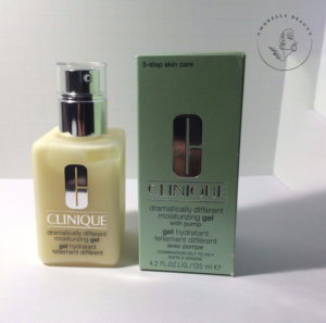 ژل مرطوب کننده و آبرسان دراماتیکالی کلینیک مناسب پوست های چرب و مختلط 125 میل