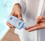 ضدآفتاب فیوژن واتر ایزدین با SPF50 بدون رنگ مناسب تمام انواع پوست حجم 50 میل