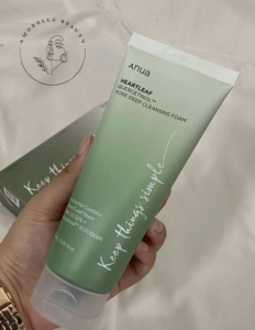 فوم شست و شوی پاک کننده عمقی منافذ هارت لیف آنوا مدل Quercetinol مناسب پوست های چرب و مختلط حجم 150 میل