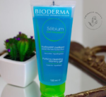 ژل شست و شوی فومی بایودرما مناسب پوست های چرب و مختلط حجم 200 میل