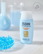 ضدآفتاب فیوژن واتر ایزدین مدل Magic با SPF50 بدون رنگ مناسب تمام انواع پوست حجم 50 میل