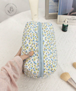 کیف آرایشی طرح گل‌ریز