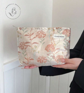 کیف آرایشی طرح قاصدک